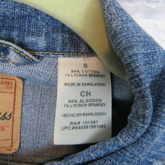 Levi's Women's Denim Trucker Jacket Button Down Size SMALL - Picture 6 of 9